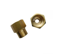 Переходник штуцер М22х1,5, гайка 1/2